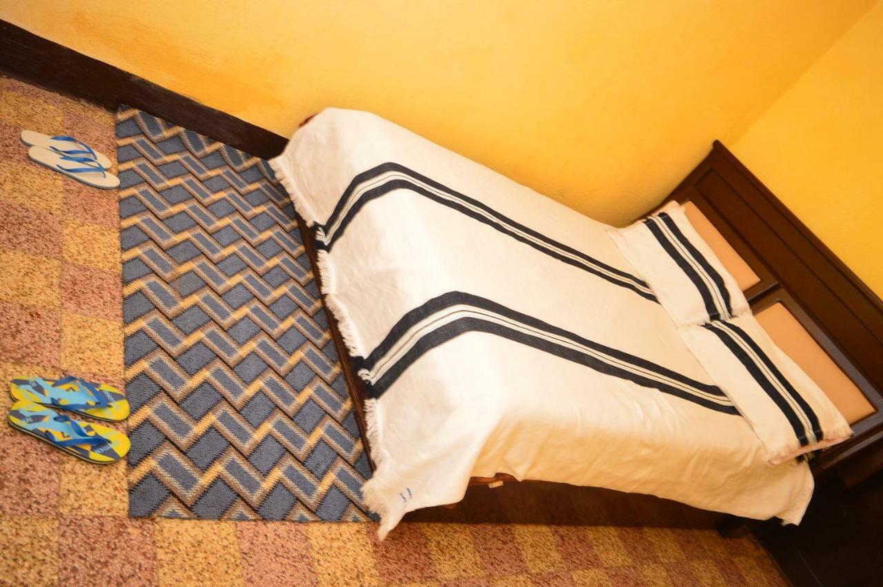 Chef Wondim Backpackers Hostel Gondar Dış mekan fotoğraf